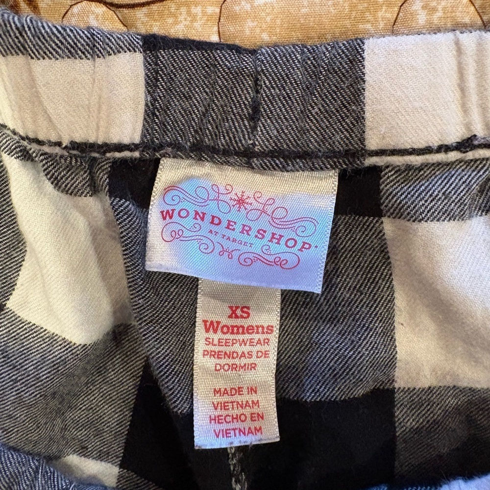 Wondershop Black and White buffalo check/red piping  Pajama Set women’s XS - Picture 12 of 16